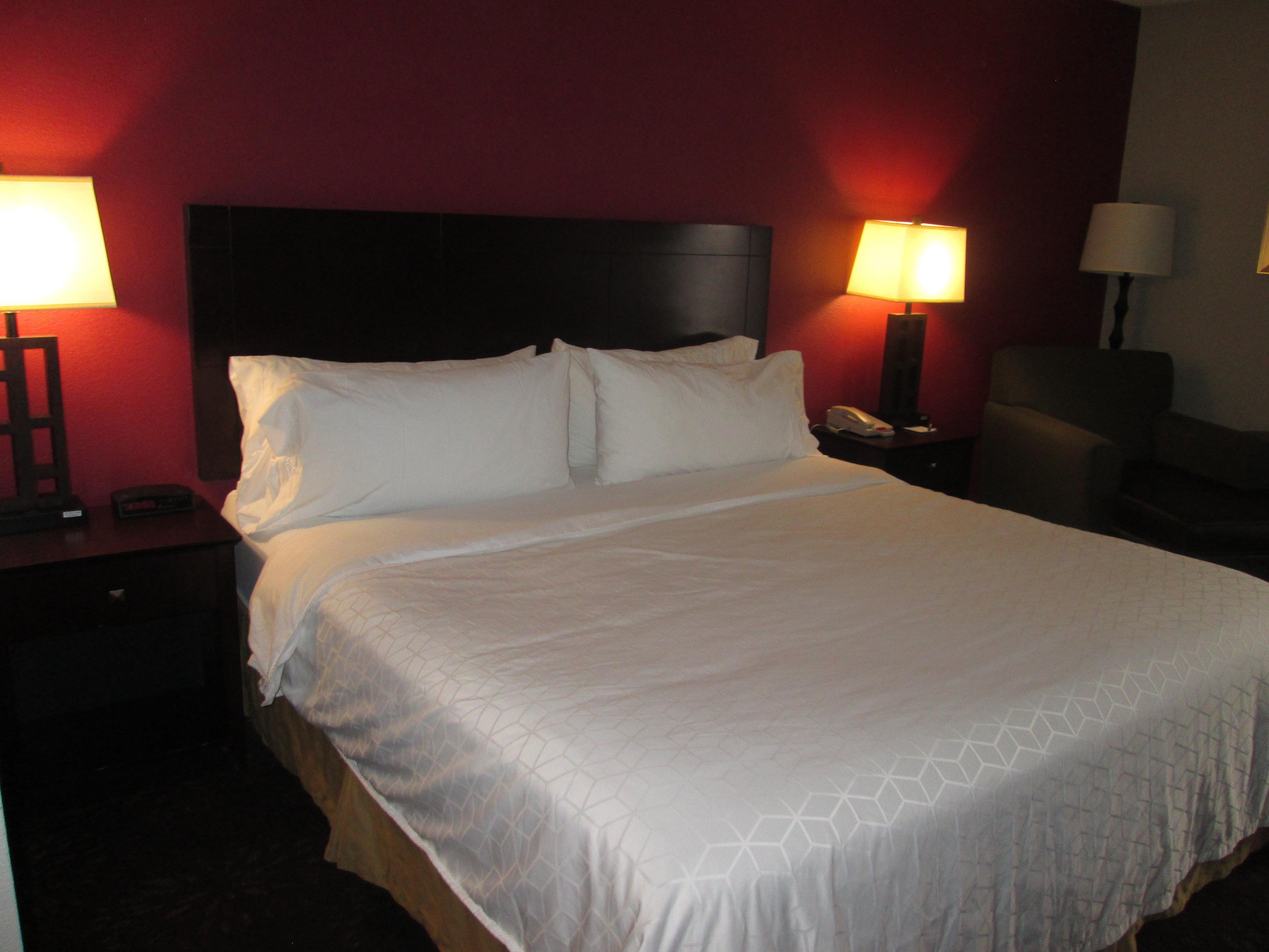 Holiday Inn Express Cloverdale - Greencastle By Ihg Buitenkant foto