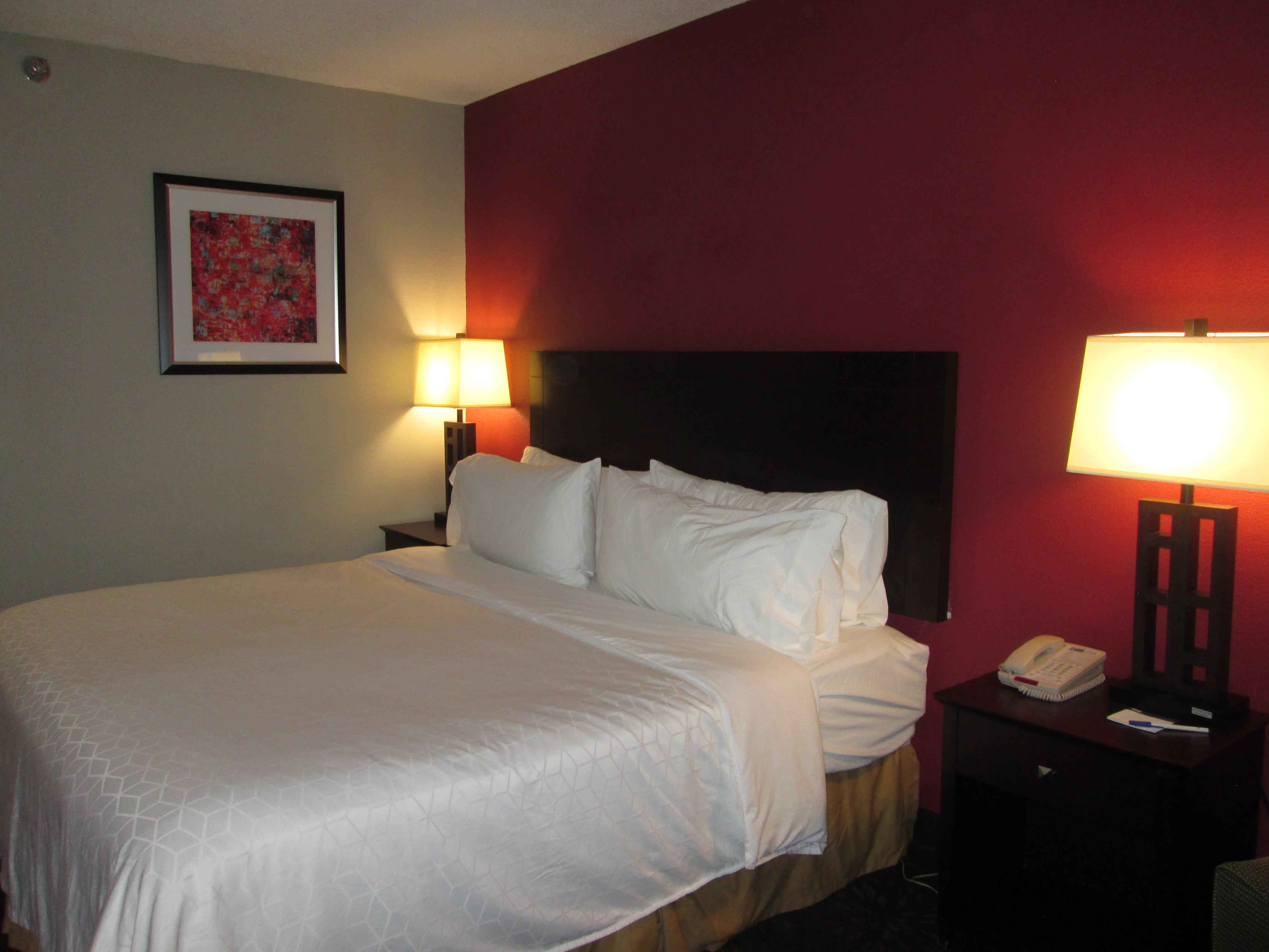 Holiday Inn Express Cloverdale - Greencastle By Ihg Buitenkant foto