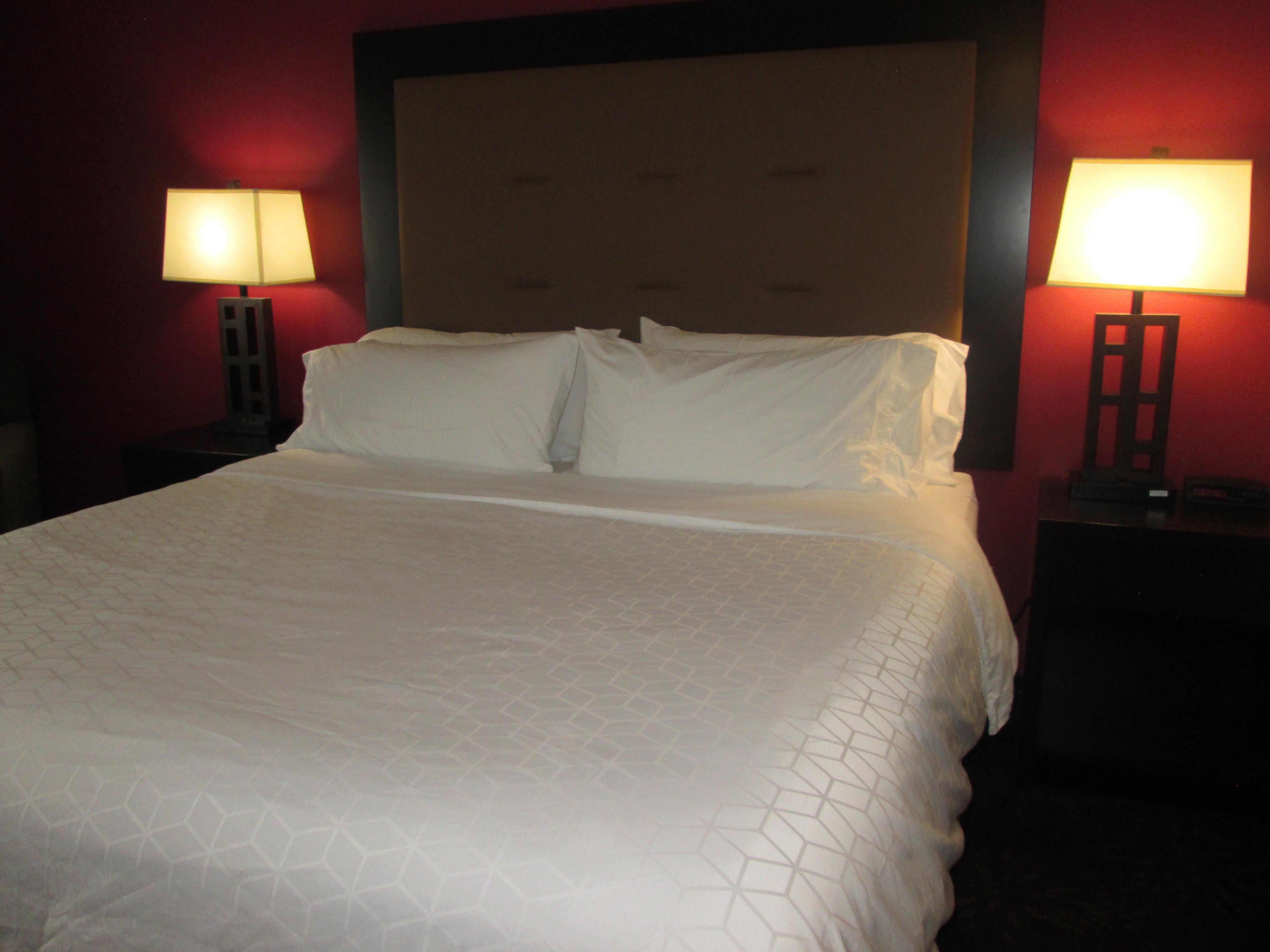 Holiday Inn Express Cloverdale - Greencastle By Ihg Buitenkant foto