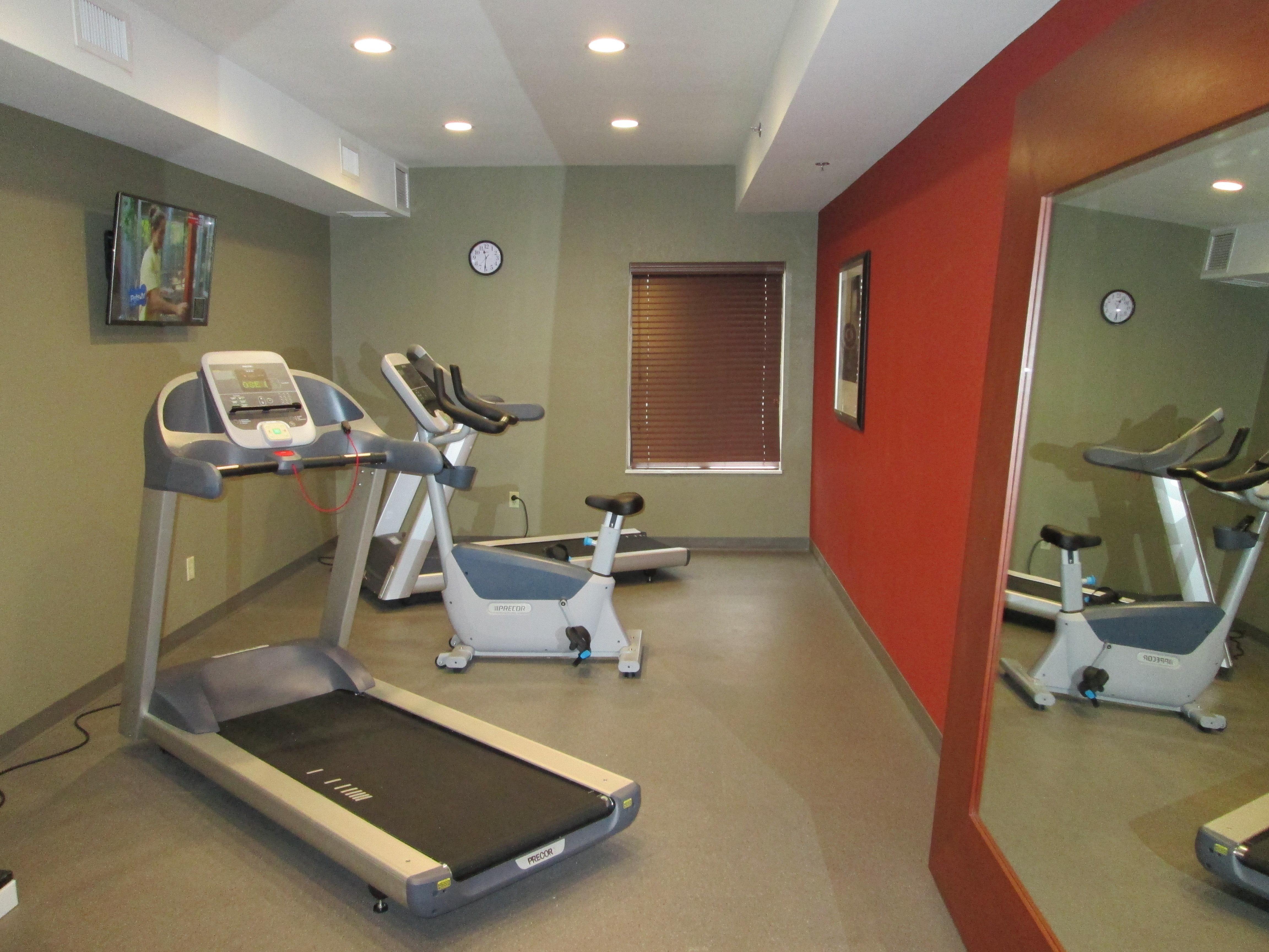 Holiday Inn Express Cloverdale - Greencastle By Ihg Buitenkant foto