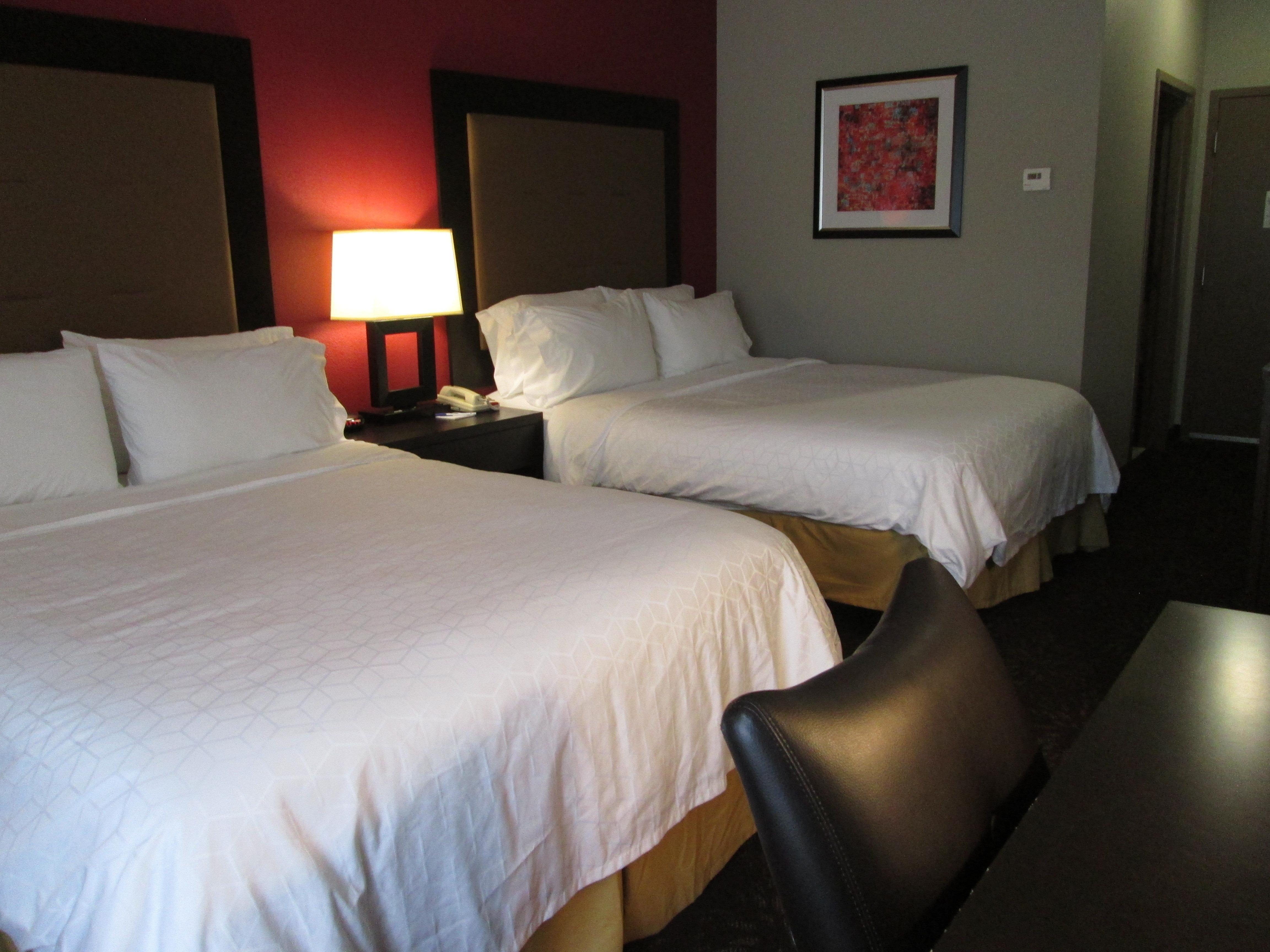 Holiday Inn Express Cloverdale - Greencastle By Ihg Buitenkant foto