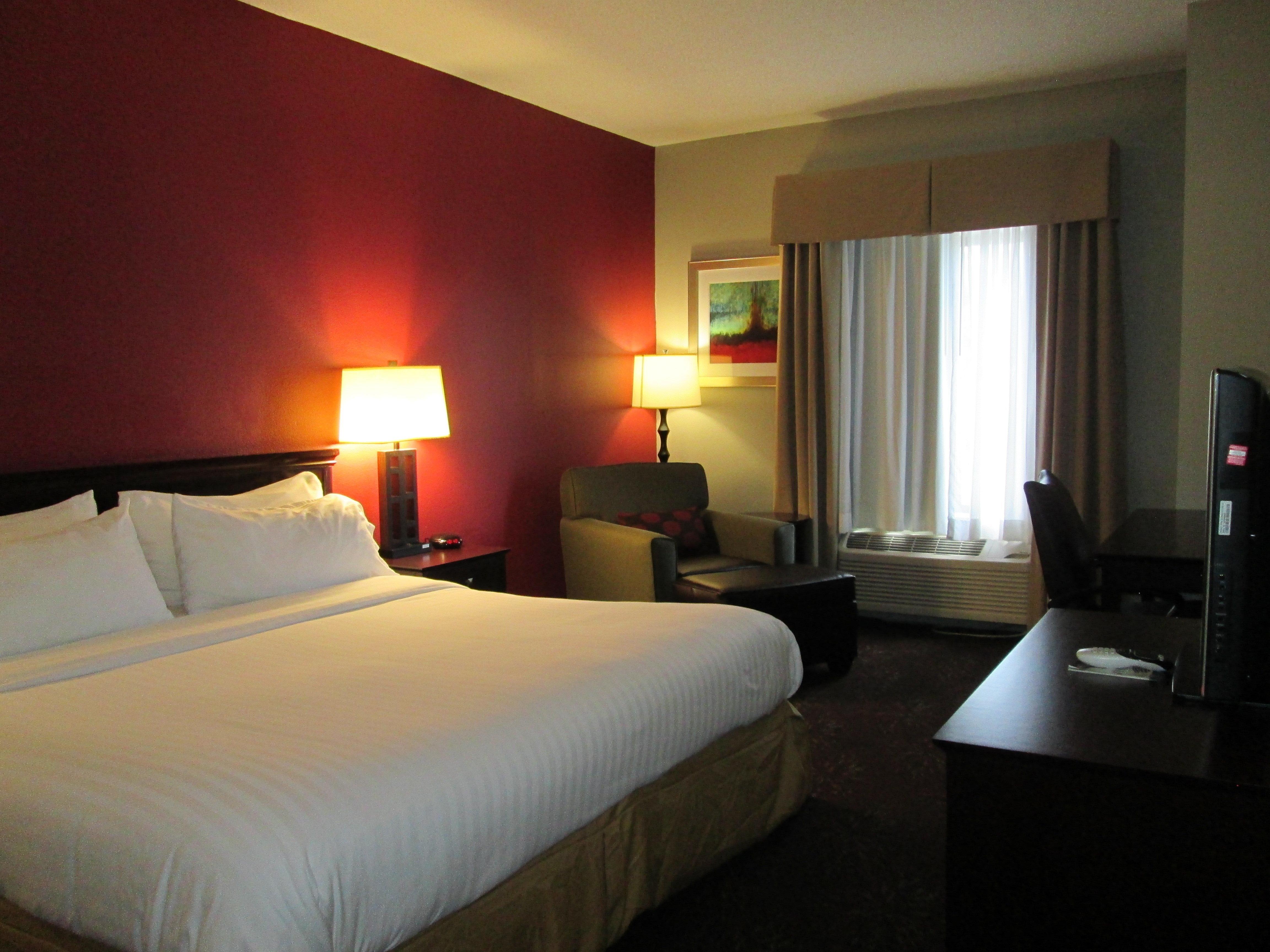 Holiday Inn Express Cloverdale - Greencastle By Ihg Buitenkant foto